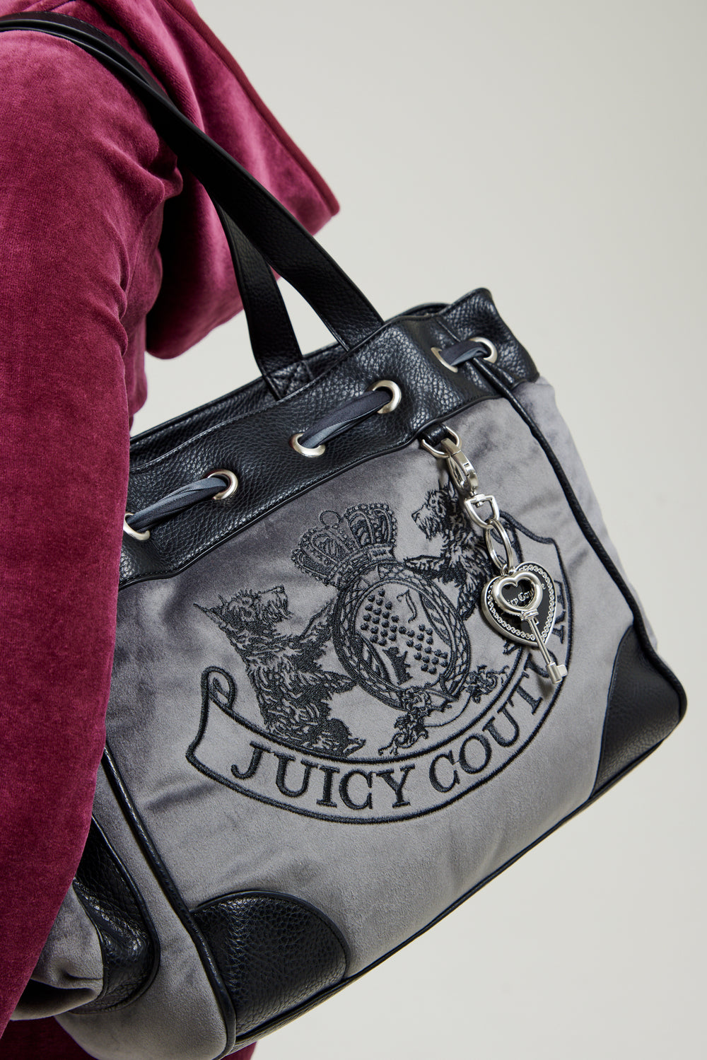 Displays the Grey 'Juicy' branded daydreamer shopper bag 