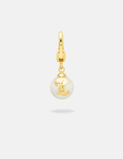 Displays the Gold 'Juicy' branded JC Pearl Charm