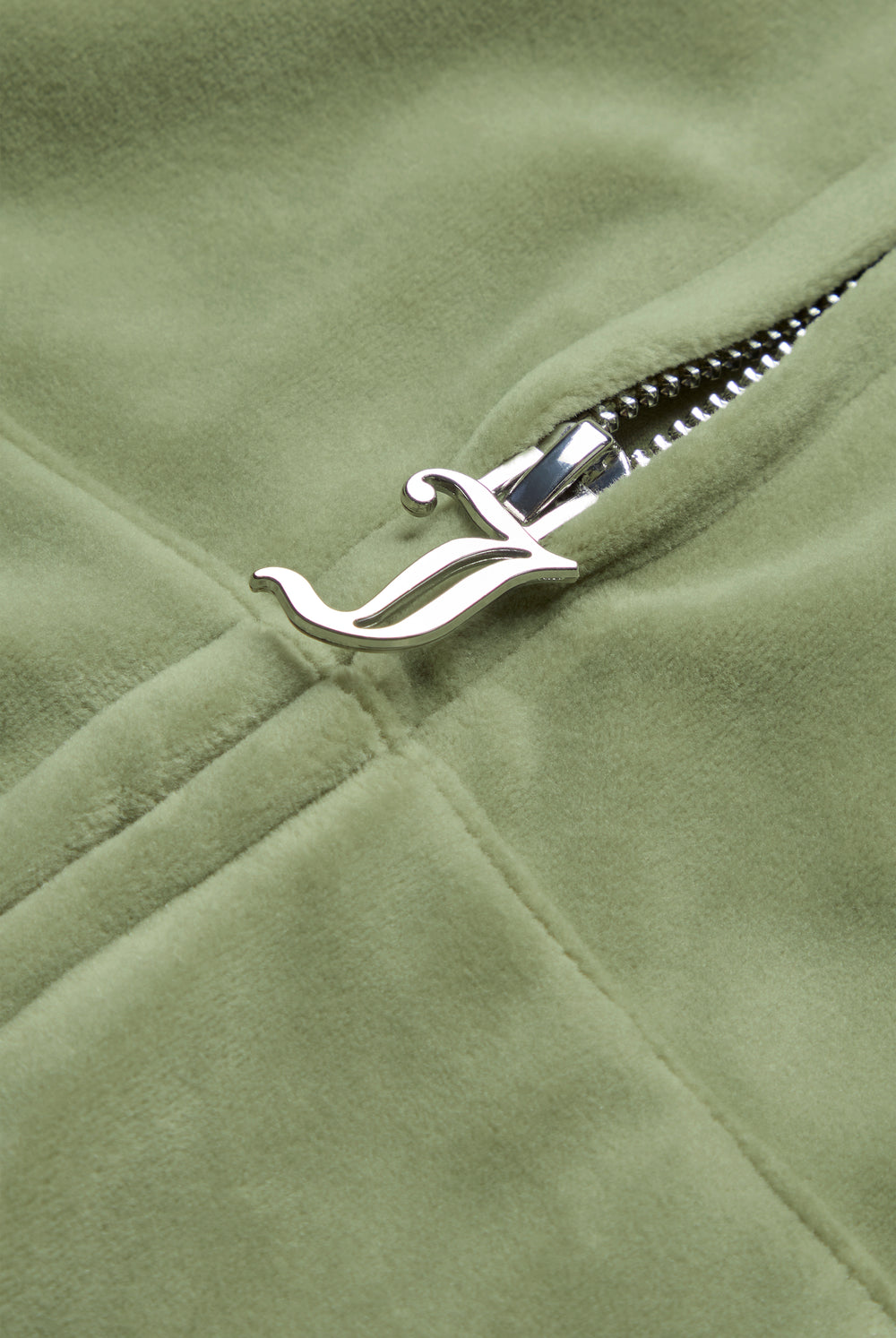 Displays the Oil Green 'Juicy' branded Classic Velour Robertson Hoodie featuring the details on the juicy branded zip