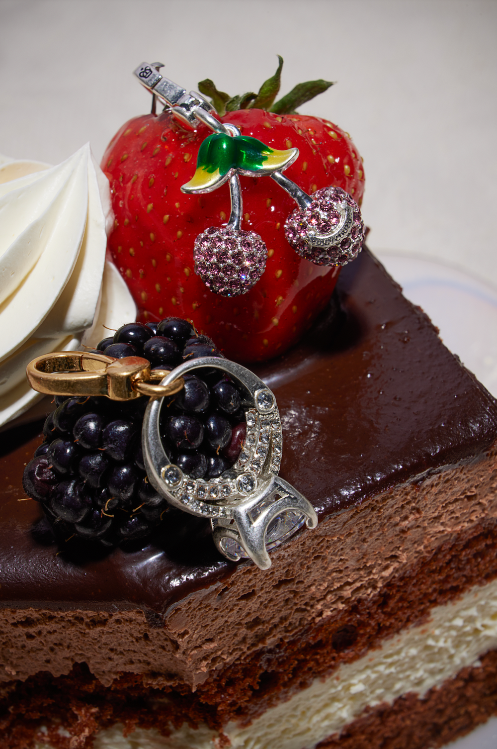 SILVER WEDDING RING CHARM