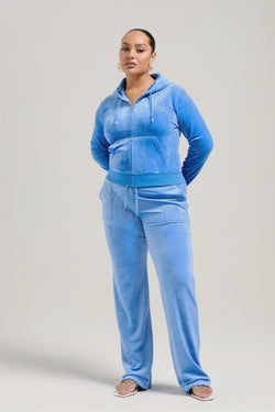 REGATTA CLASSIC VELOUR ROBERTSON HOODIE - AI generated video - AI Generated